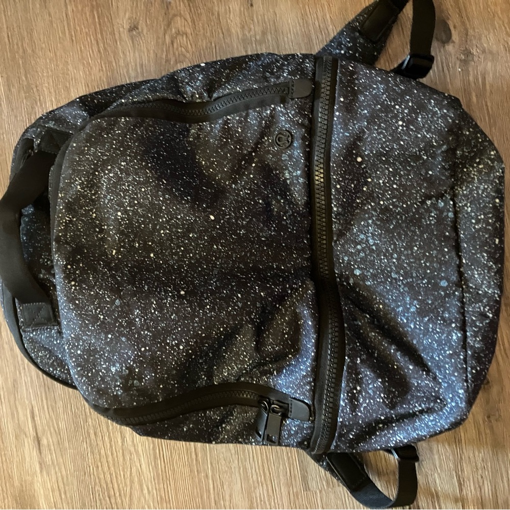 pristine condition City Adventurer Backpack *17L Mineralize Multi